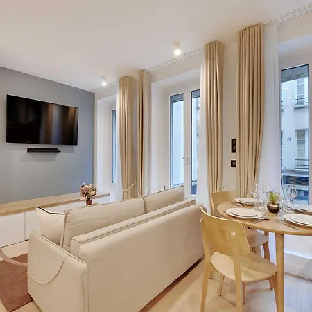 Daire Magnificent - 2br 4p - Place Des Vosges Paris